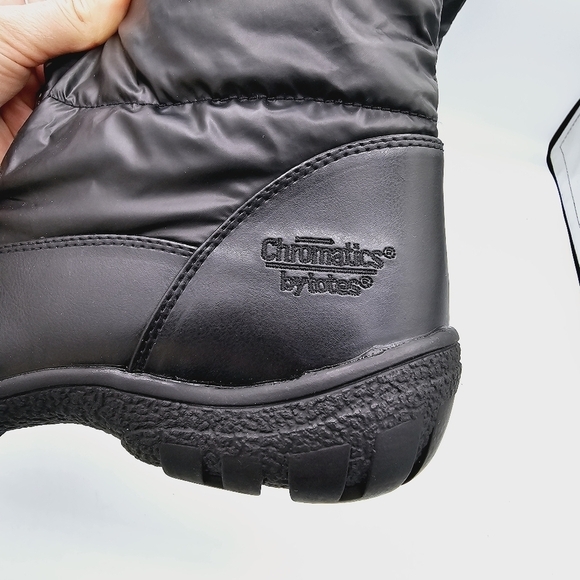 Chromatics by Totes Black Puffer Faux Fur Winter Snow Boots NWT, size 9 - Picture 12 of 13